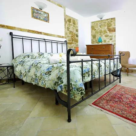 Casa Folie